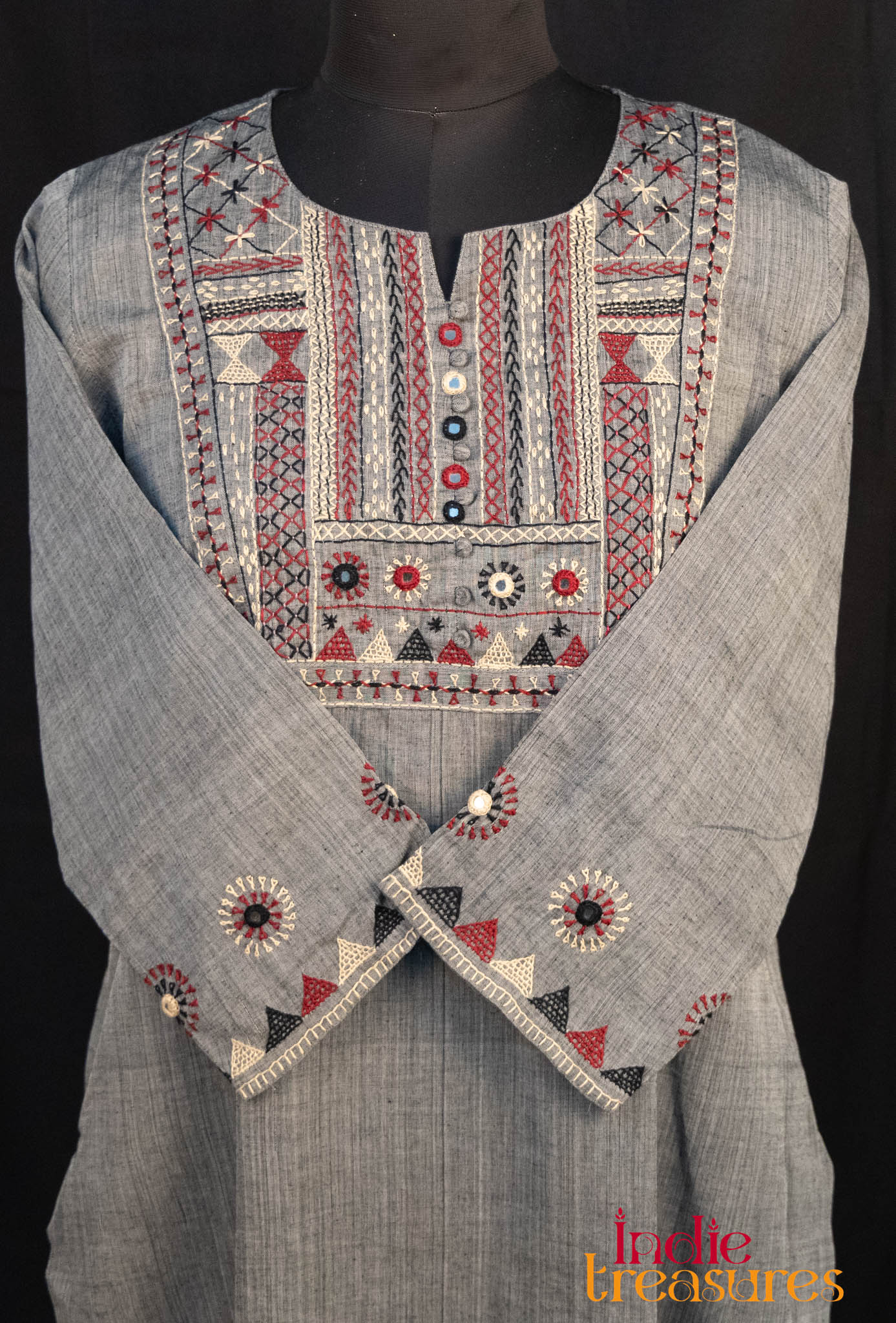 Lambani hand-embroidered readymade Kurti - Image 4